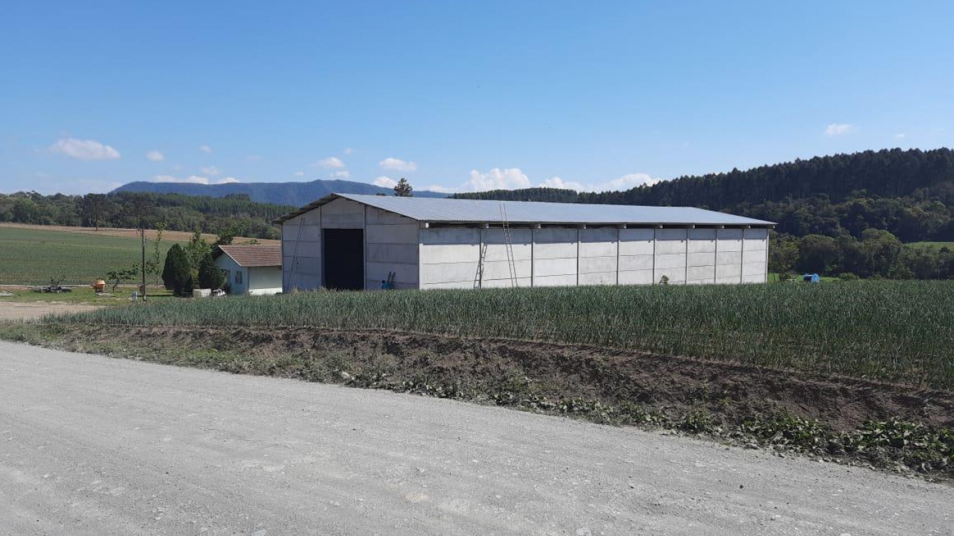 galpao-agricola-1.jpg